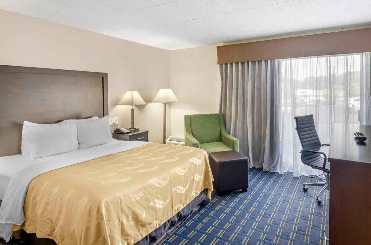 Econo Lodge Waynesboro - Skyline Drive Екстер'єр фото
